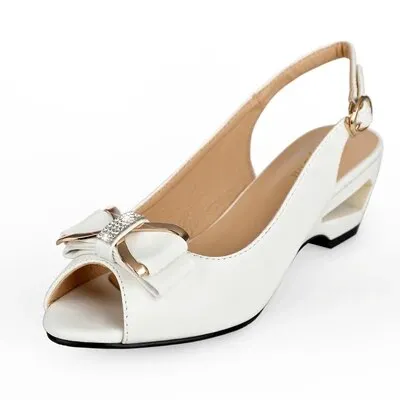 2023 Summer New Style Sandals Female Summer With Wedges Open Toe Shoes White Shoes Comfortable Women's Shoes