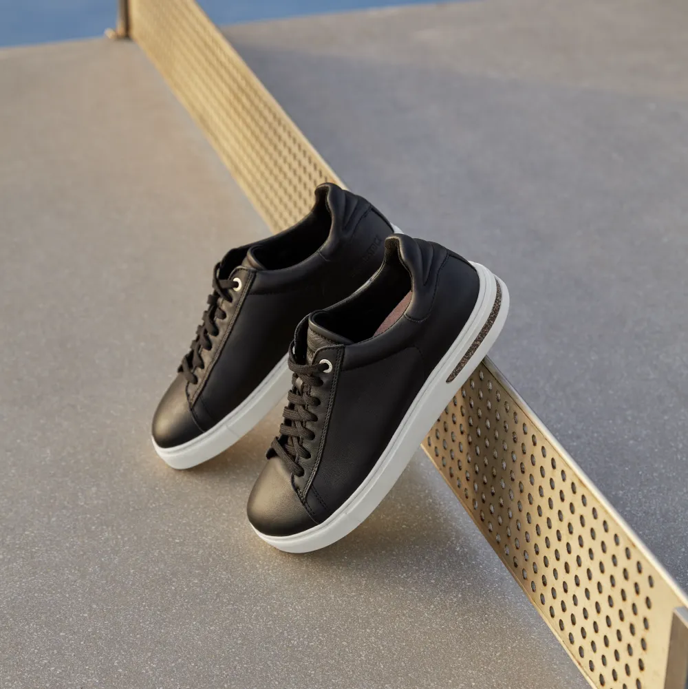 Bend Low Leather Sneaker