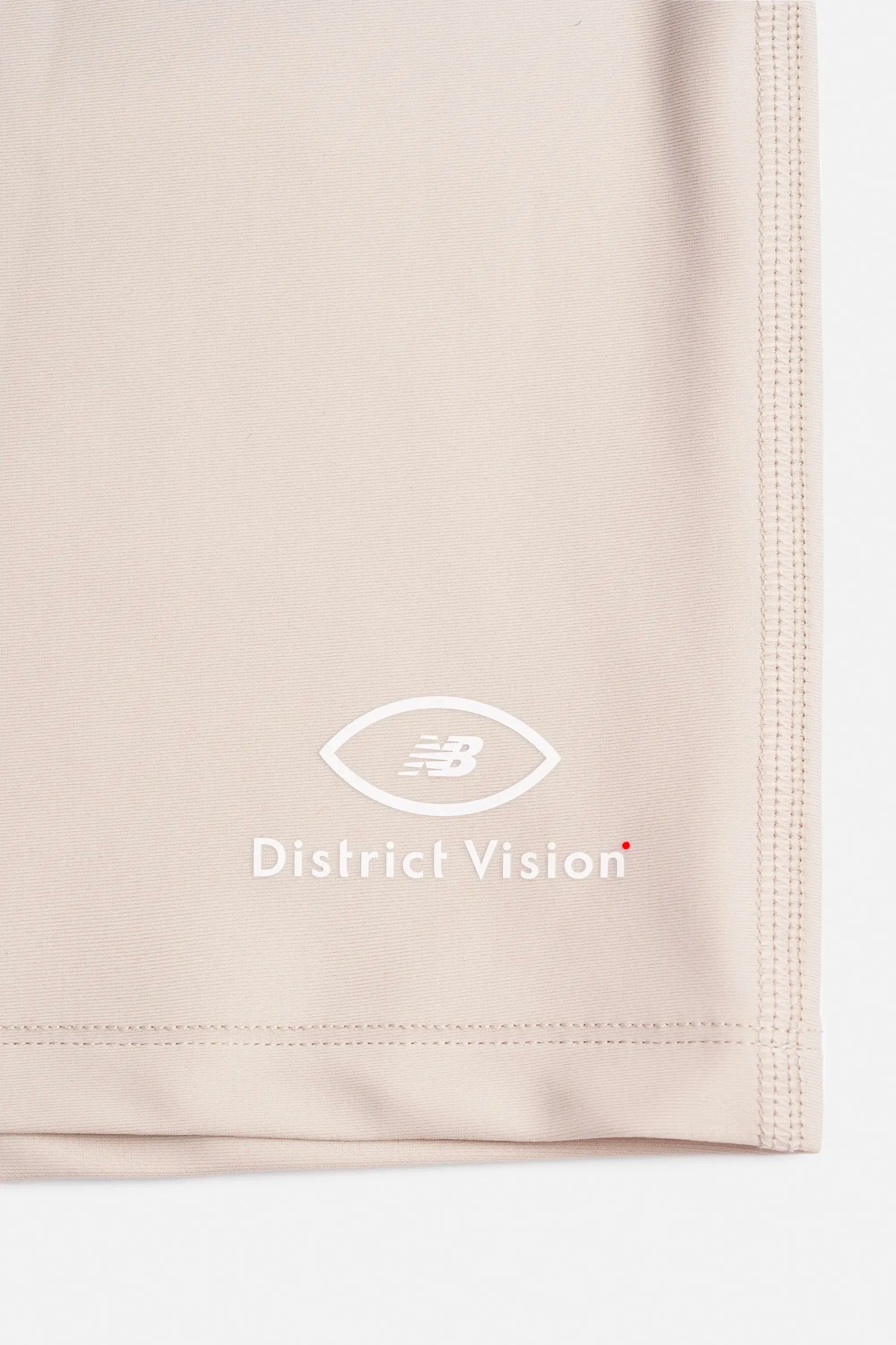 District Vision   New Balance 7in Pocketed Half Tight