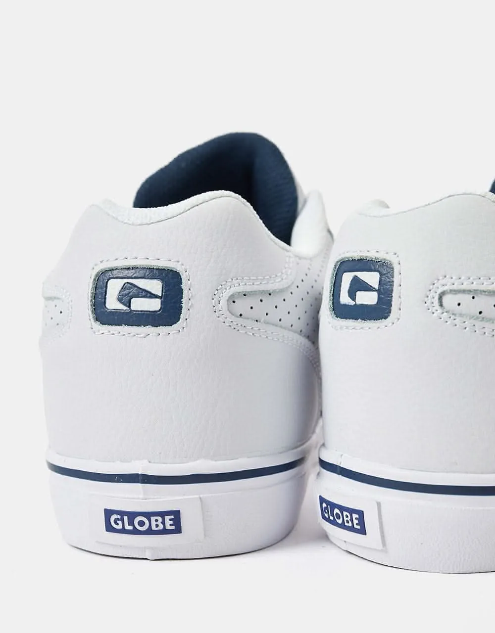 Globe Encore-2 Skate Shoes - White/Blue/Red