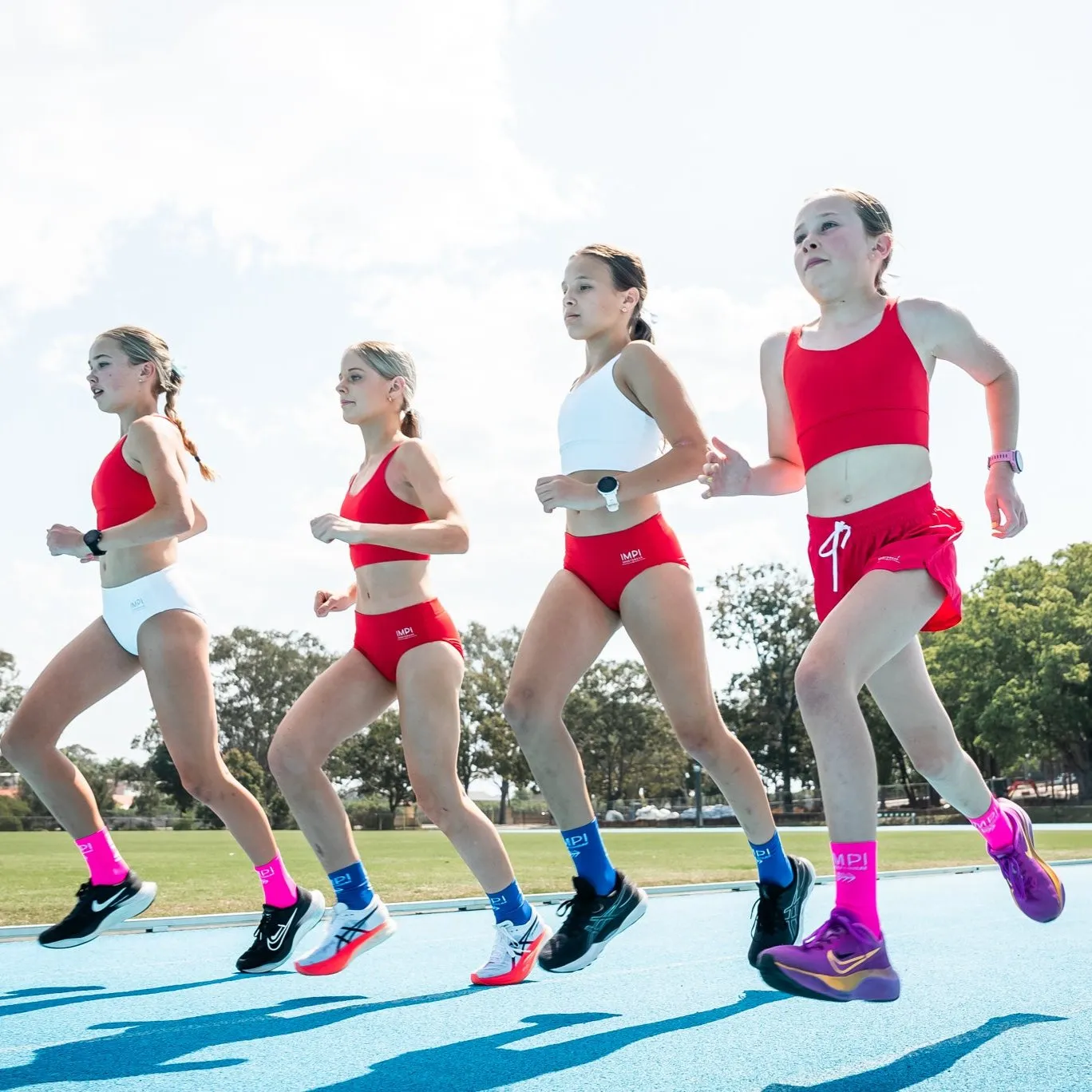 IMPI New Fit Longer Strappy Running Crop - Red