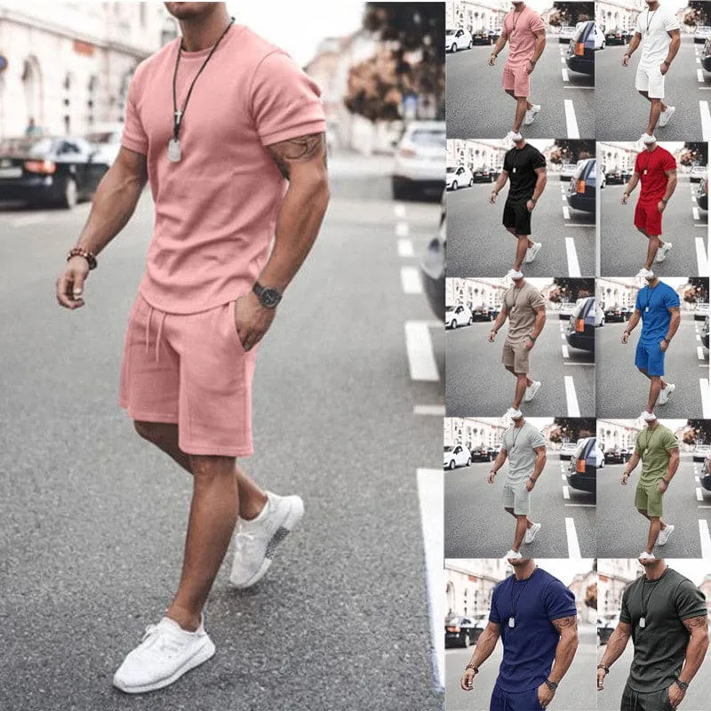 Men Round Neck Slim Tee & Drawstring Side Pocket Sports Shorts