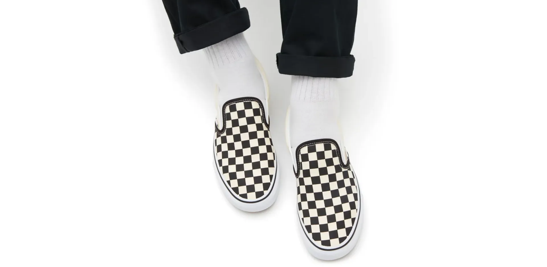 Mens Vans Classic Slip-On Comfy Skate Shoe Black And White Checker