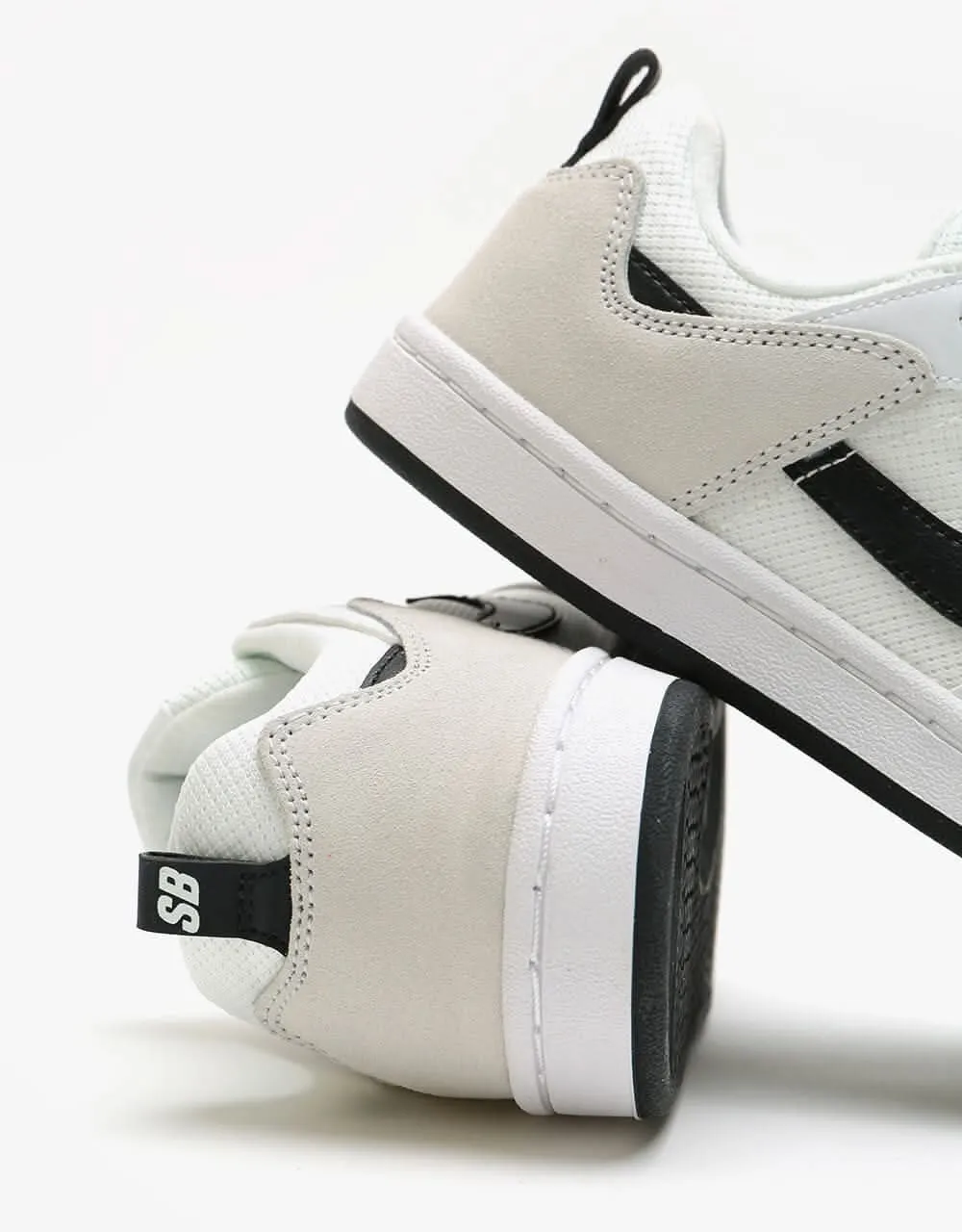 Nike SB Alleyoop Kids Skate Shoes - White/Black/White