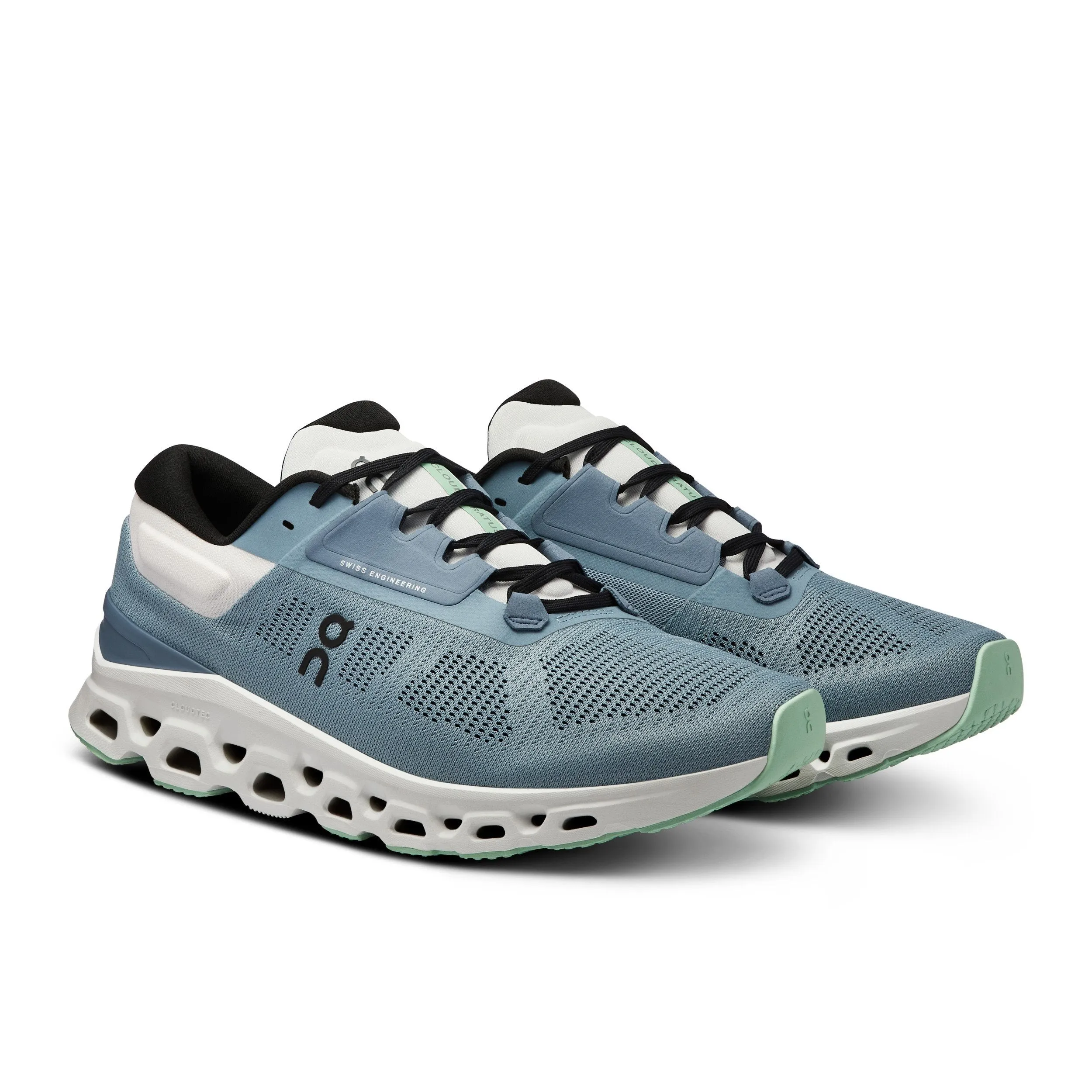 ON Running Men's Cloudstratus 3 Running Shoe