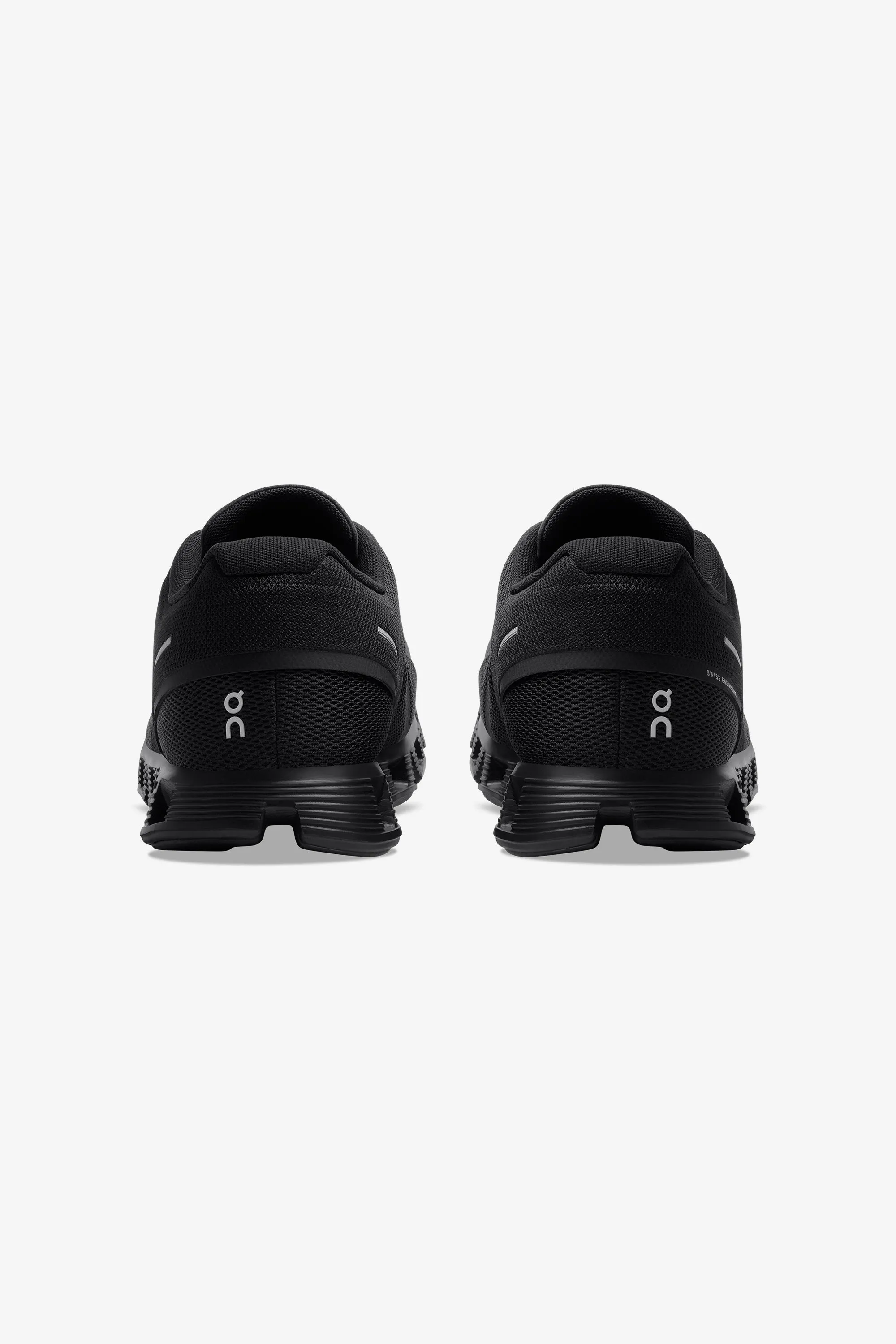 ON | Women's Cloud 5 in All Black