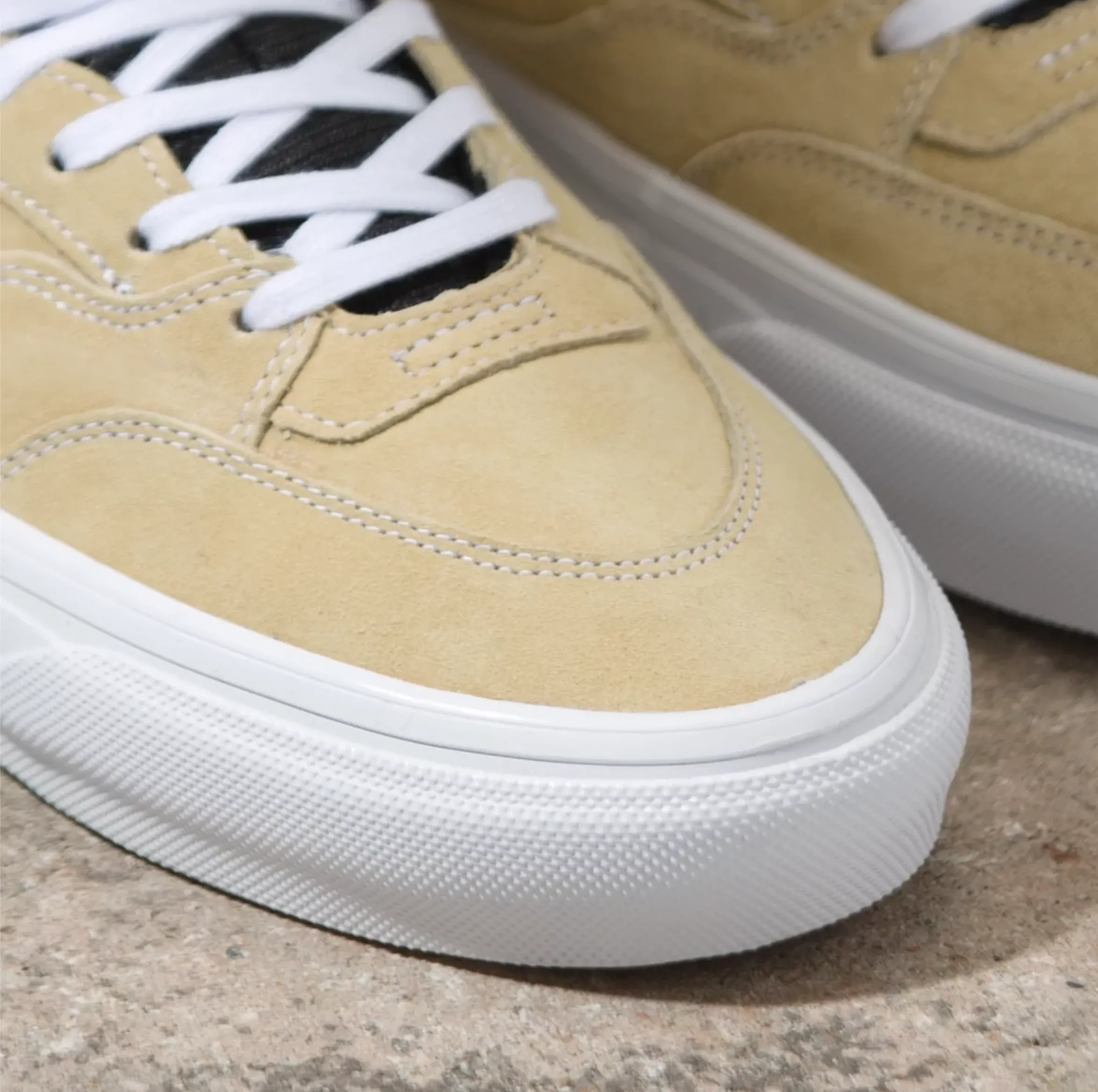 VANS SKATE HALF CAB TAUPE